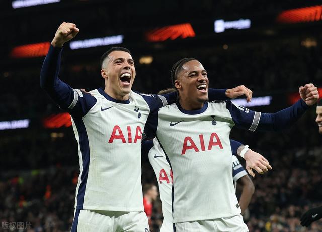 南安普顿客场不敌热刺，遭遇失利的简单介绍