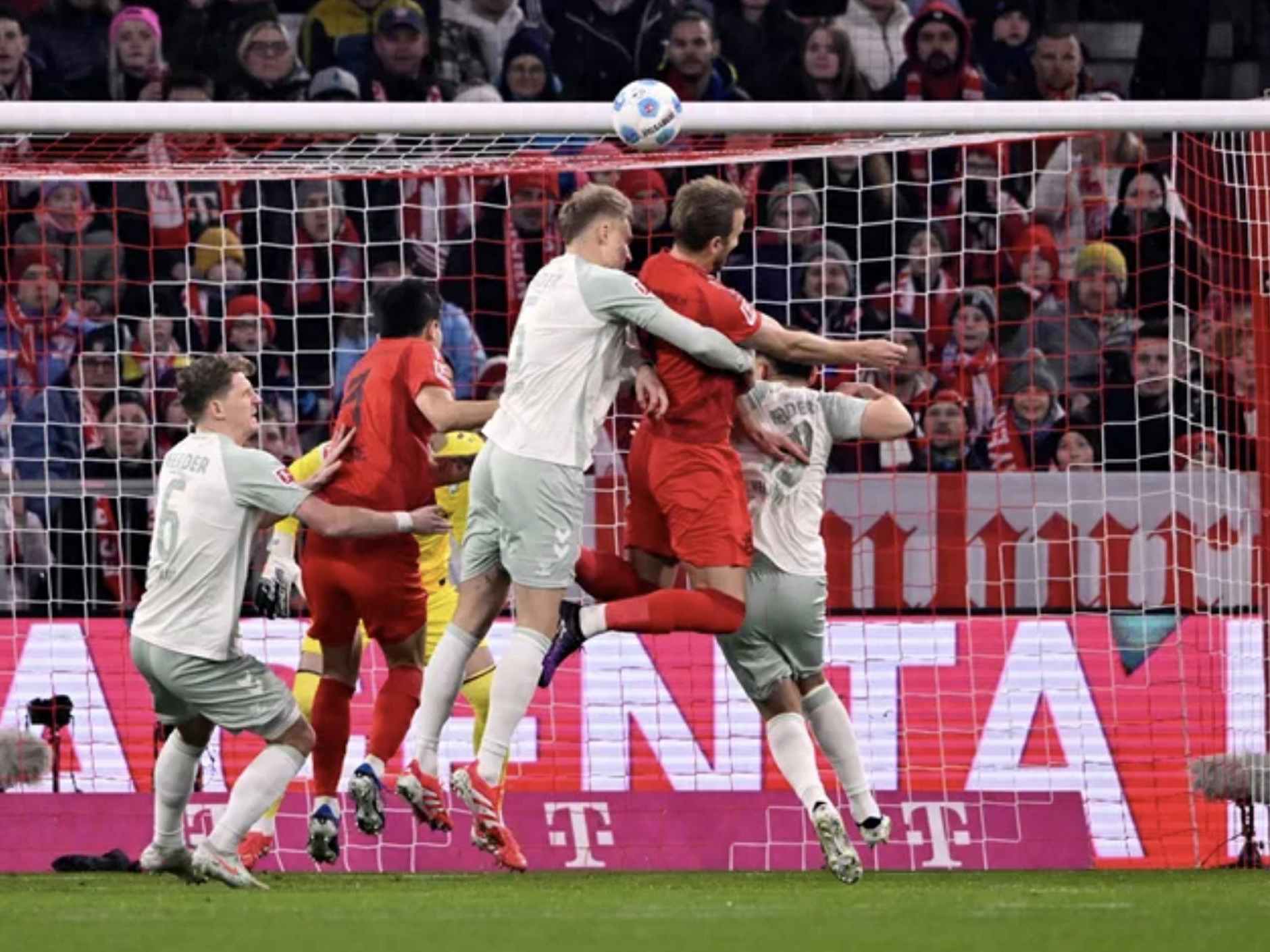 巴黎圣日耳曼奋力迎战拜仁,强强对话的简单介绍 巴黎圣日耳曼奋力迎战拜仁,强强对话的简单介绍