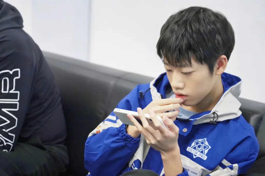 雄狼队无功而返,西部前七位置略有下滑的简单介绍 雄狼队无功而返,西部前七位置略有下滑的简单介绍