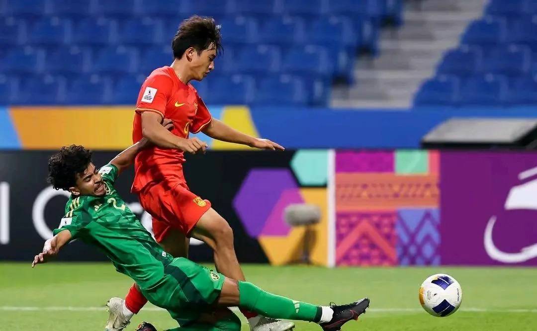 开云体育亚洲官网-关于越南球队在国际锦标赛中逆袭，成功晋级下一轮的信息