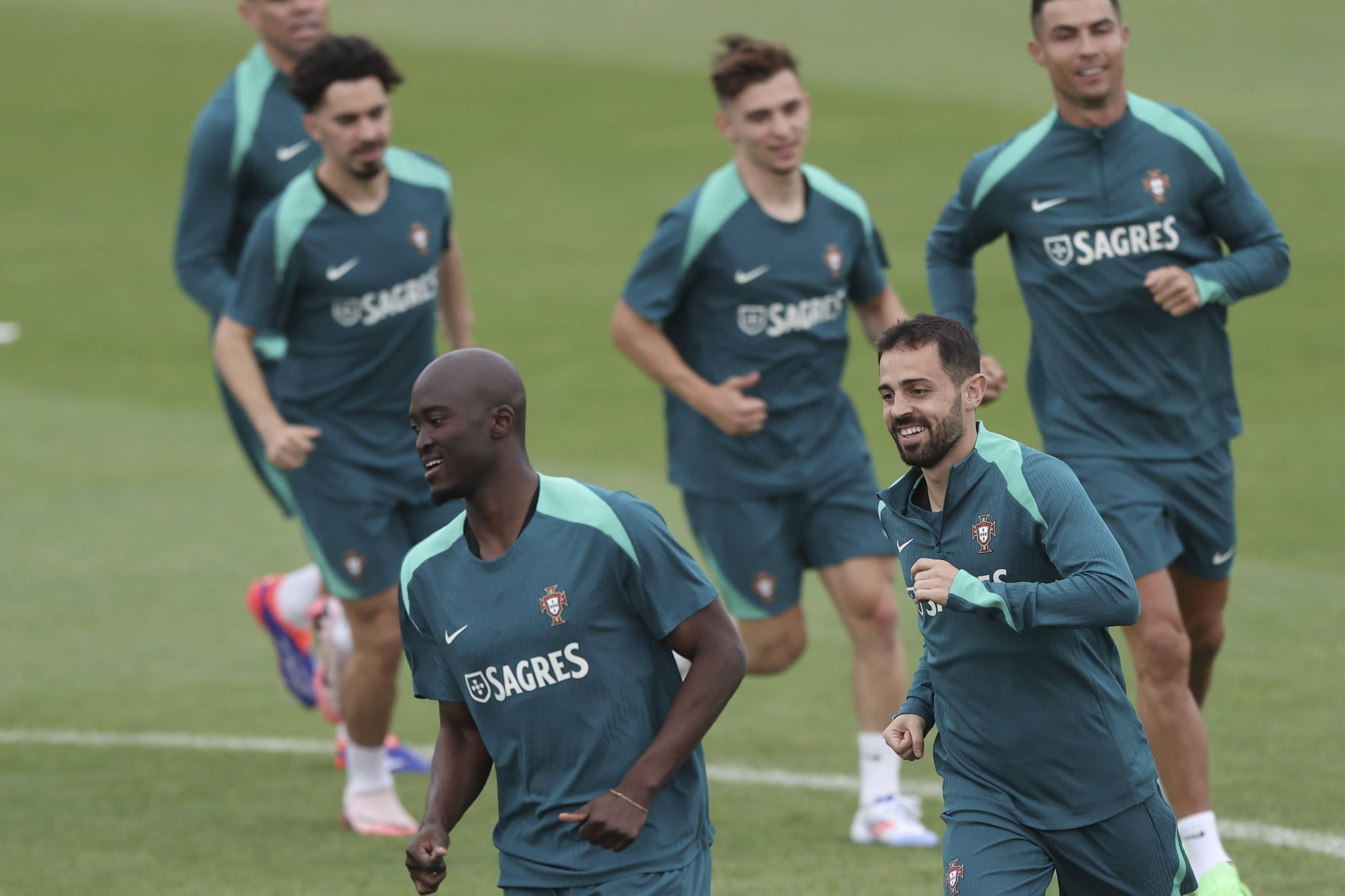 开云体育官网-葡萄牙队展现出强大实力