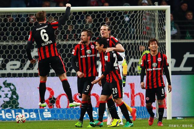 狼队主场告捷,主场豪取三分 狼队主场告捷,主场豪取三分