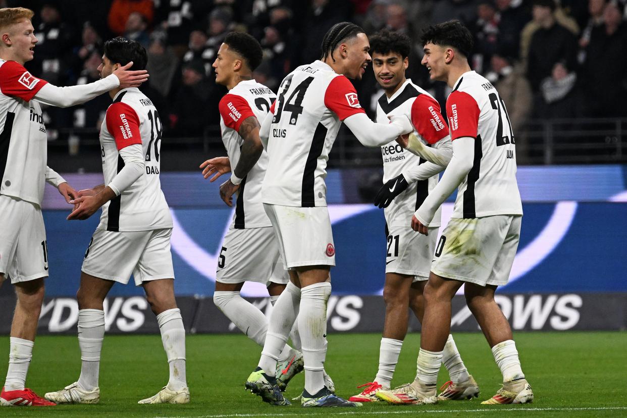 开云体育官网-关于法兰克福主场告捷，德甲赛季表现稳健可靠的信息