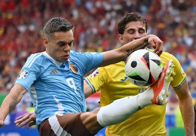 荷兰队遭乌克兰淘汰,将与葡萄牙争夺第三名 荷兰队遭乌克兰淘汰,将与葡萄牙争夺第三名