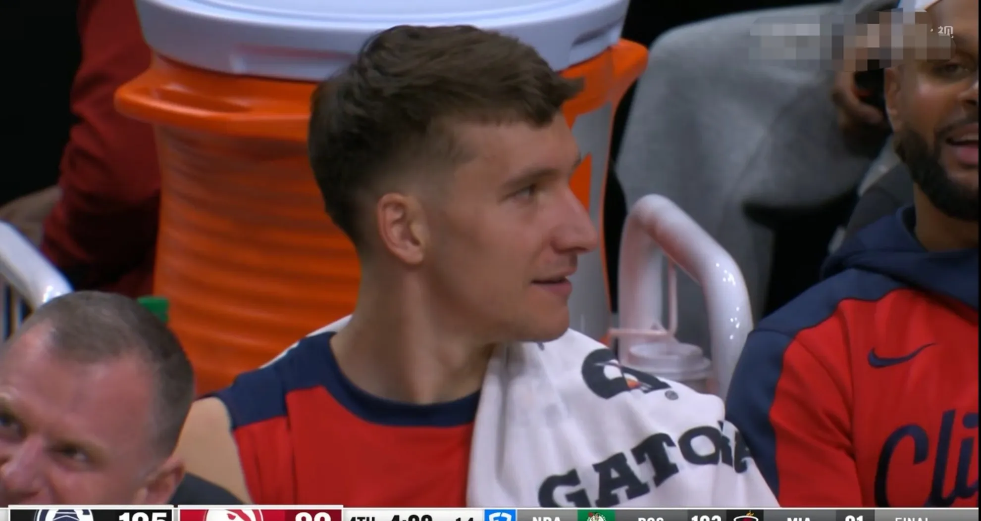 开云体育网页版-诺维奇前锋突破射门得手，帮球队豪取三分的简单介绍