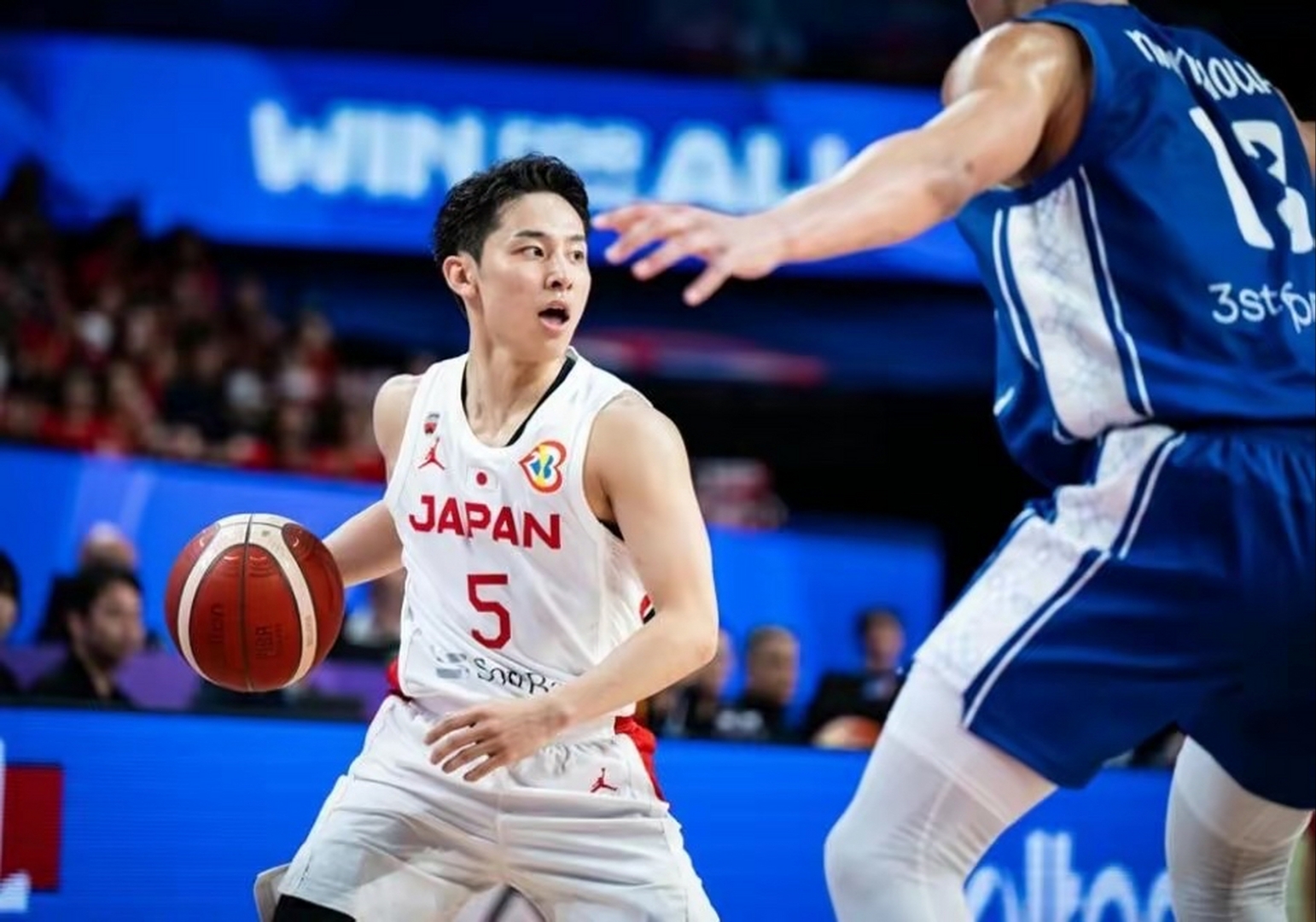 男篮名将集训结束,国外实战练兵备战 男篮名将集训结束,国外实战练兵备战