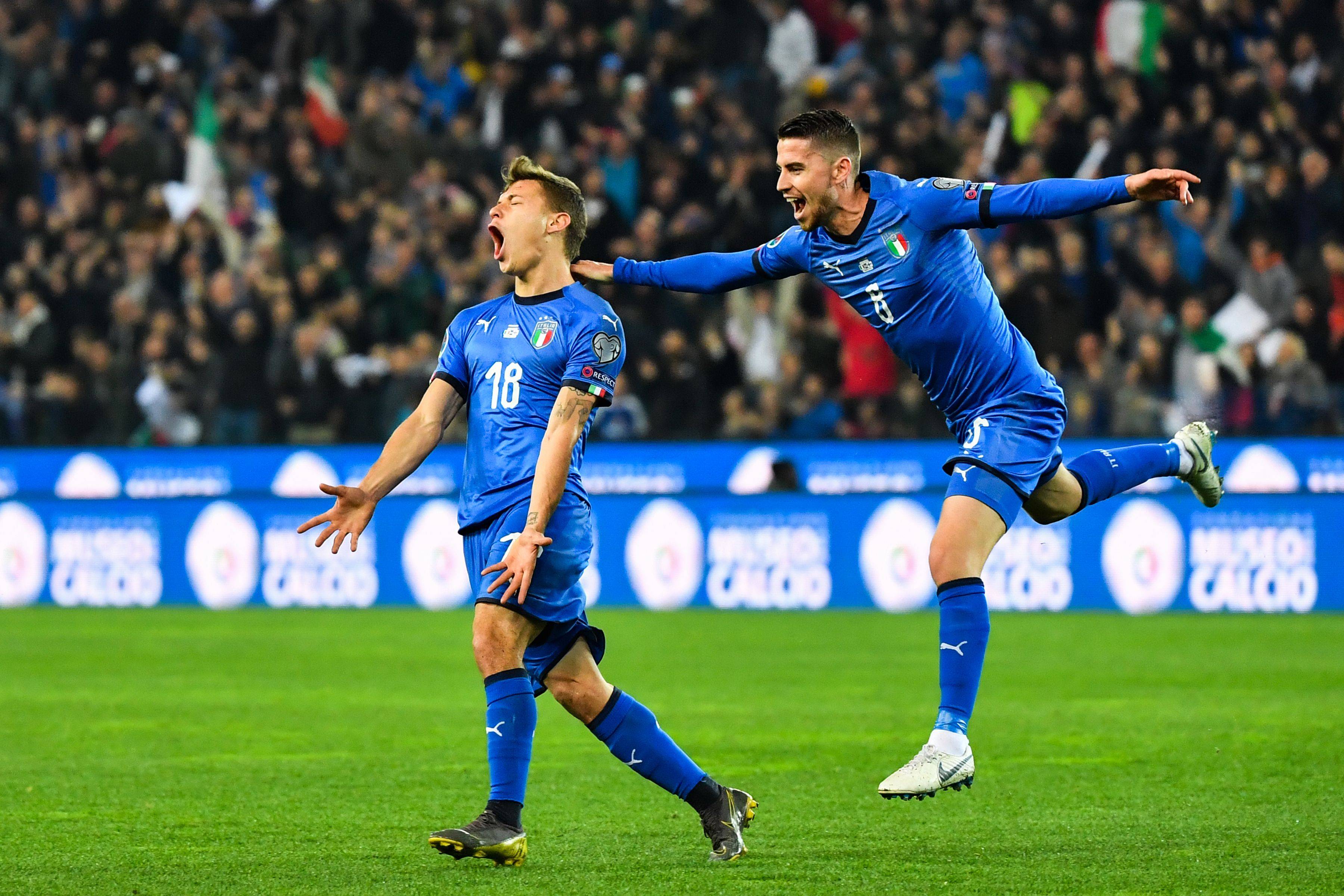 开云体育官网-关于意大利队战胜比利时队，挺进四强赛的信息