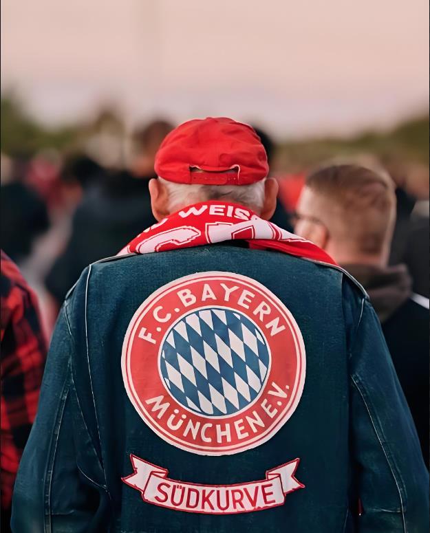 拜仁慕尼黑卫冕冠军再度领跑积分榜,竞争激烈的简单介绍 拜仁慕尼黑卫冕冠军再度领跑积分榜,竞争激烈的简单介绍