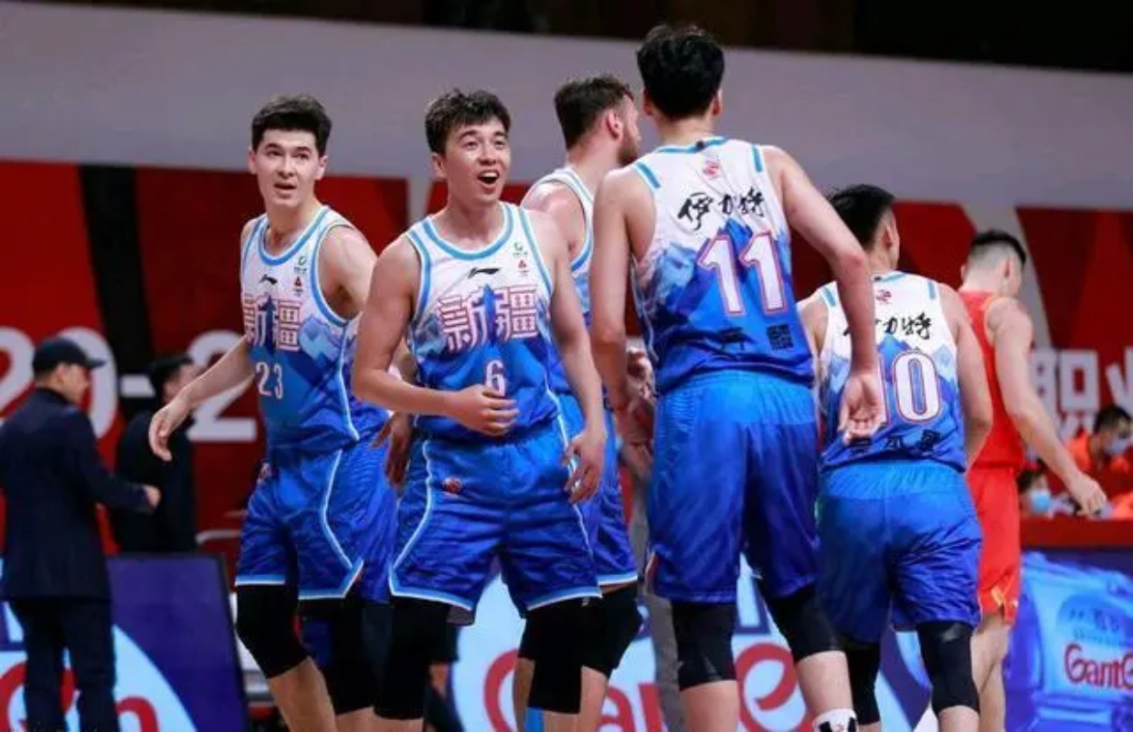 关于新疆男篮在比赛中展现出强大的团队协作的信息 关于新疆男篮在比赛中展现出强大的团队协作的信息