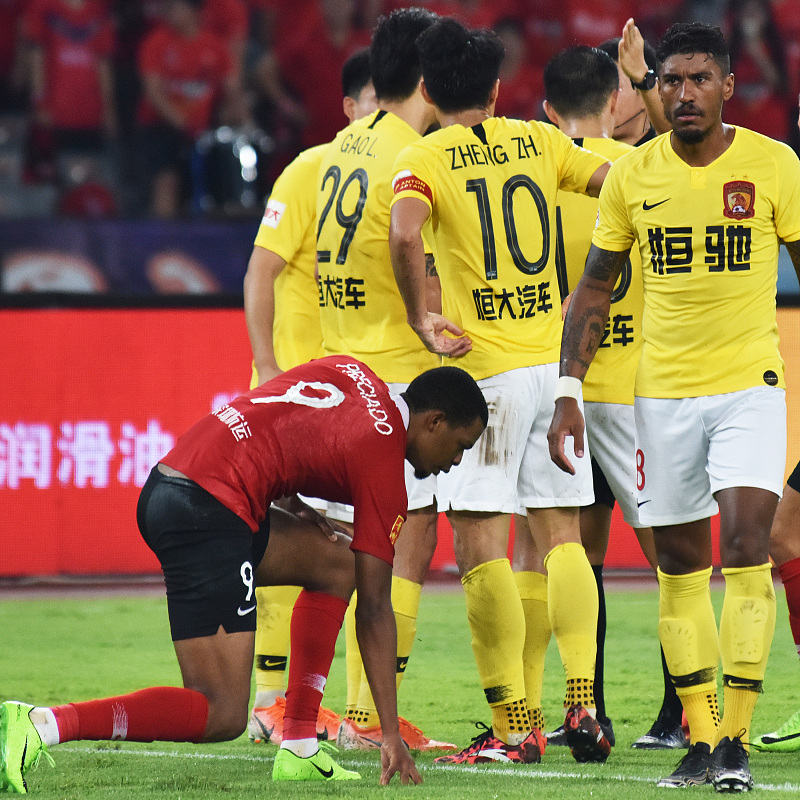 开云体育网页版登录入口-包含上港国安战前捏冠逼平积分榜前列的词条