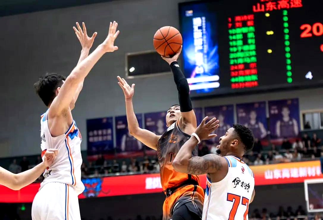 开云体育网页版登录入口-包含山东男篮战绩连胜，势不可挡向前冲的词条