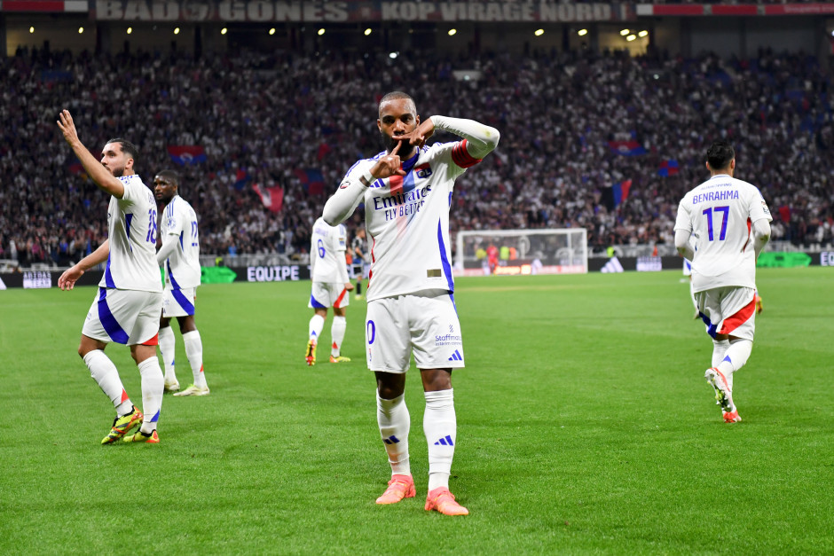 开云体育中国官网-关于里昂遭遇严重伤病，备战下一场比赛的信息