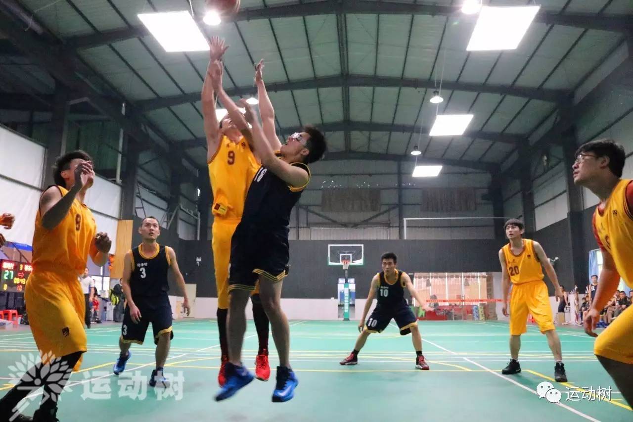 包含西区球队士气高涨，晋级淘汰赛的词条