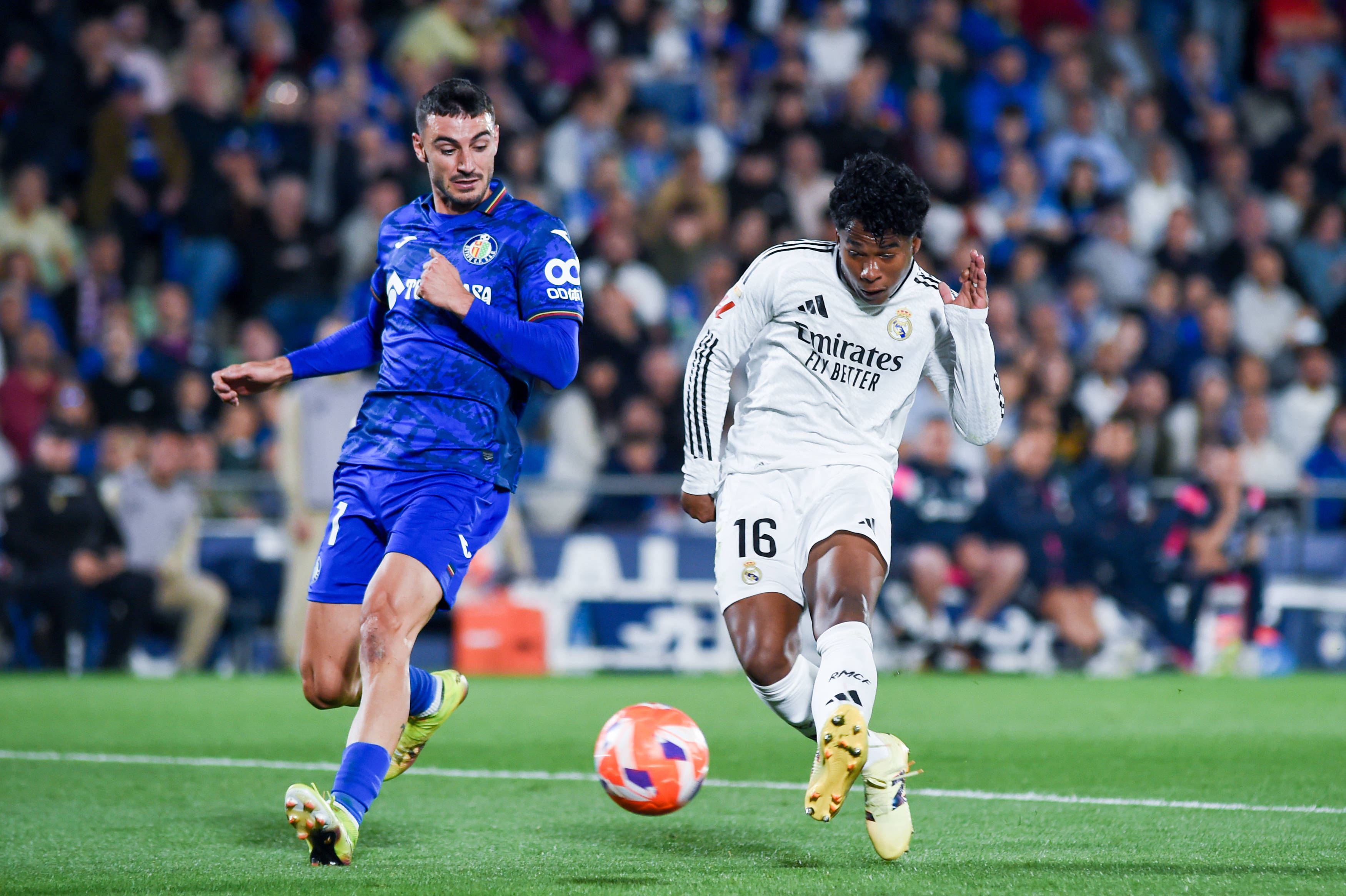 关于赫塔菲迎战西班牙人,争取赛季首胜的信息 关于赫塔菲迎战西班牙人,争取赛季首胜的信息