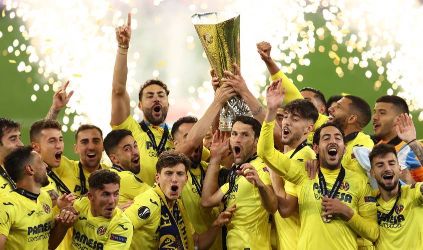 塞维利亚客场战胜劲旅,球队士气大涨 塞维利亚客场战胜劲旅,球队士气大涨