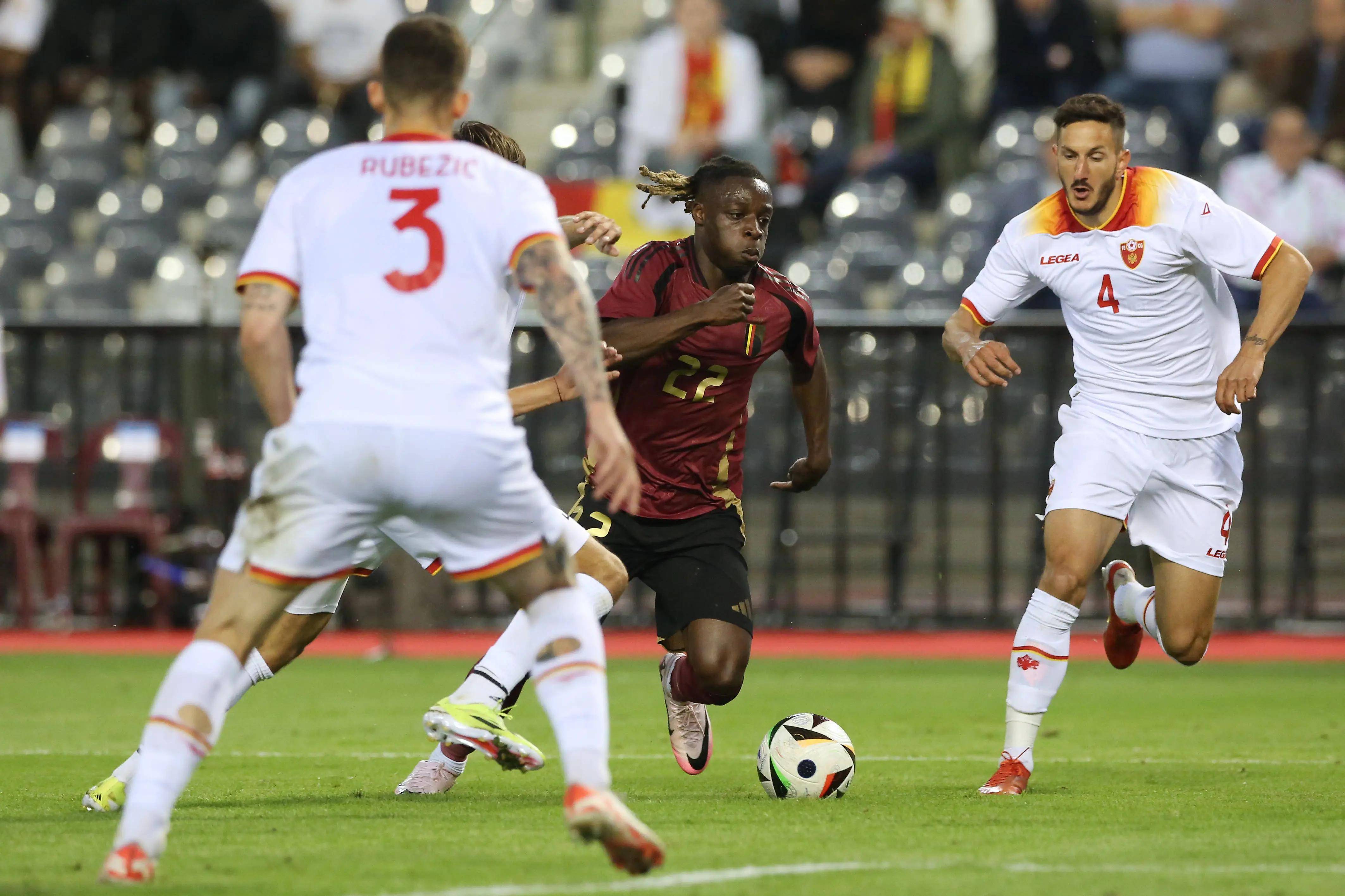 比利时队在对阵哈萨克斯坦比赛中获胜 比利时队在对阵哈萨克斯坦比赛中获胜