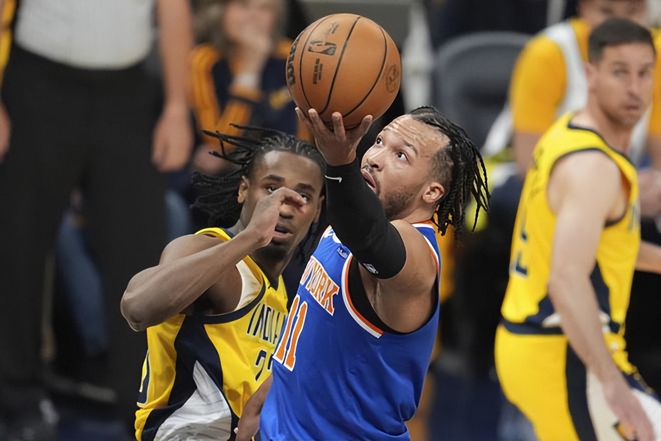 尼克斯球员精湛表现打动观众 尼克斯球员精湛表现打动观众