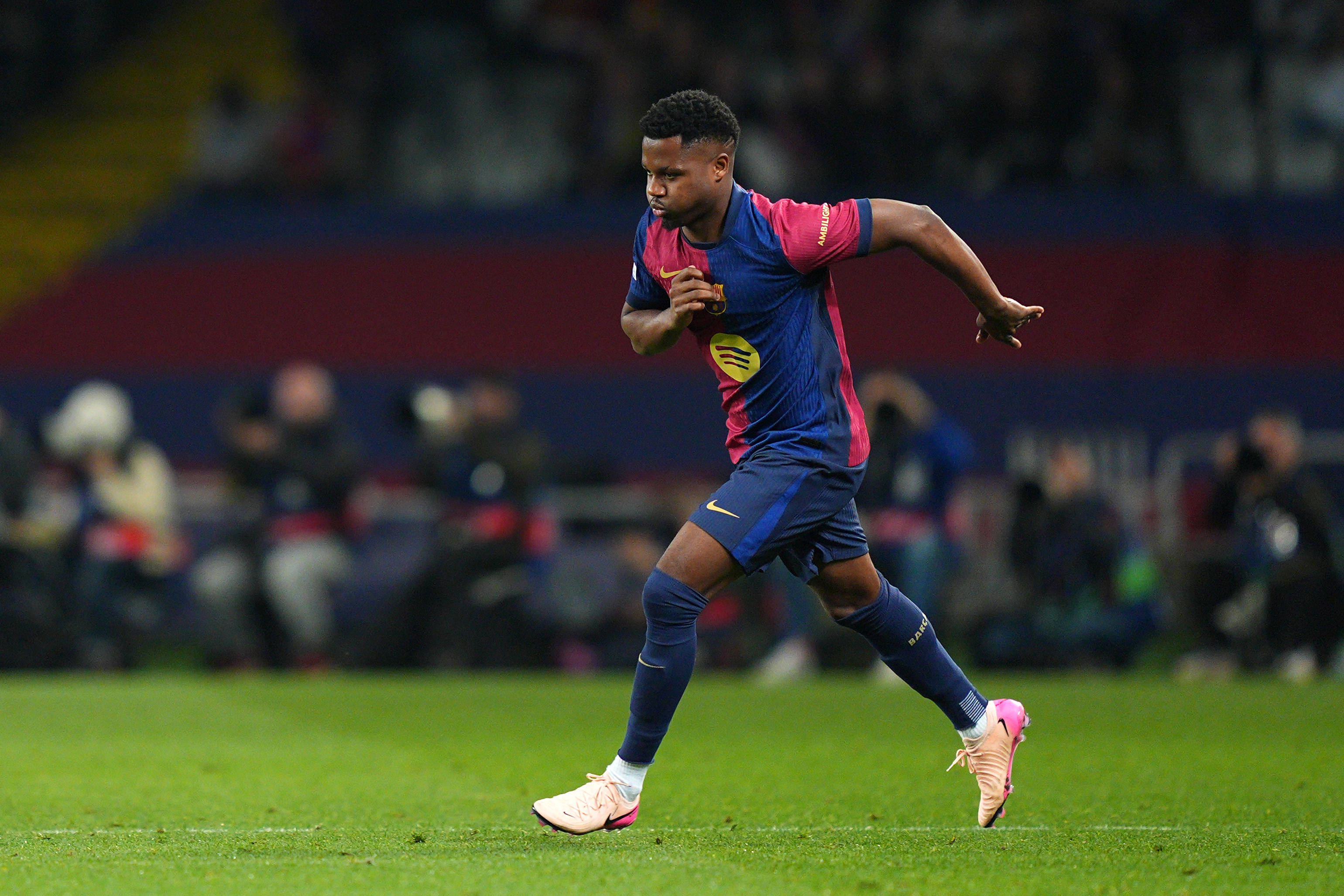 开云体育-巴塞罗那客场绝杀摩纳哥杀入决赛