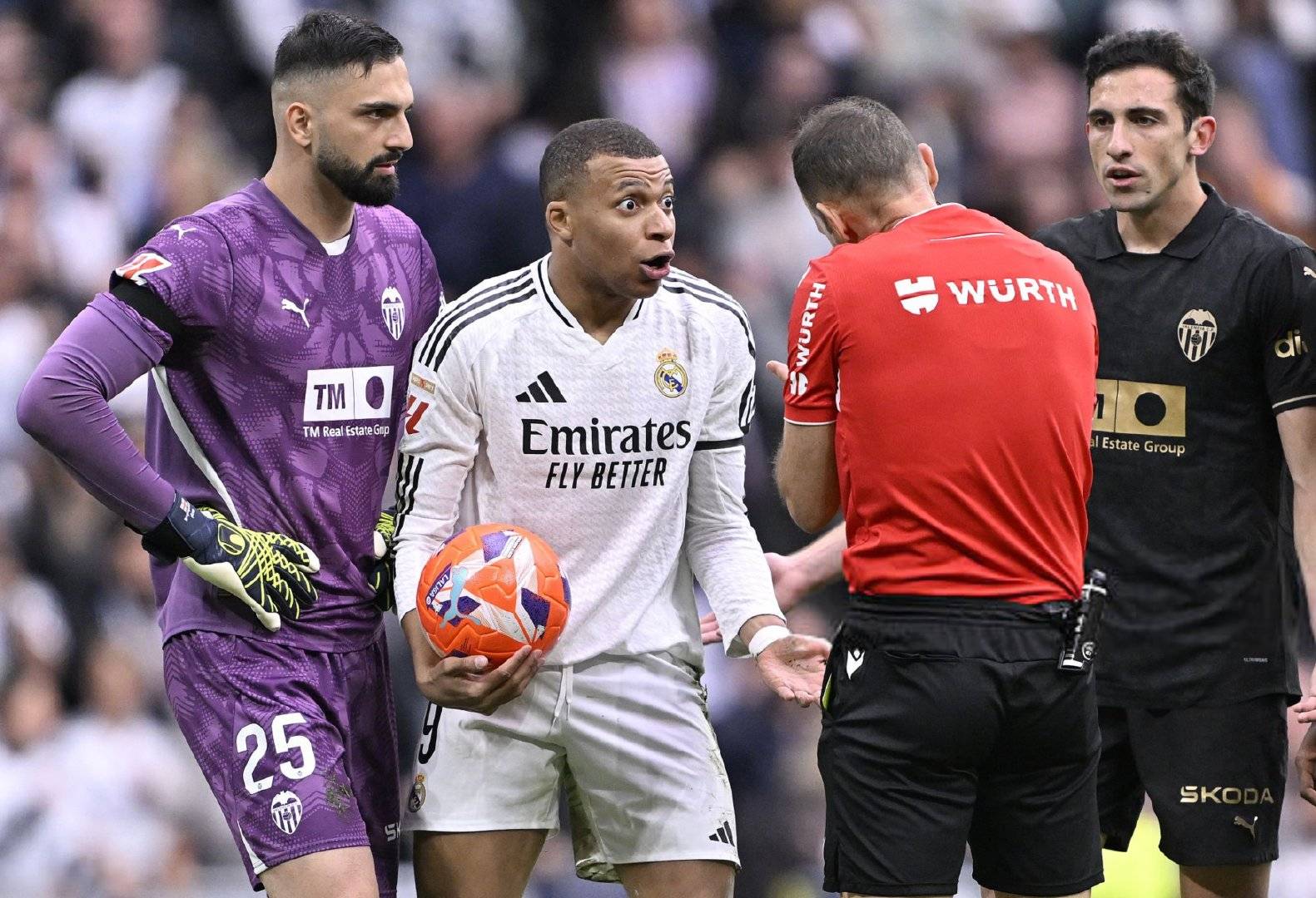 开云体育登录入口-阿森纳卫冕冠军击败领头羊