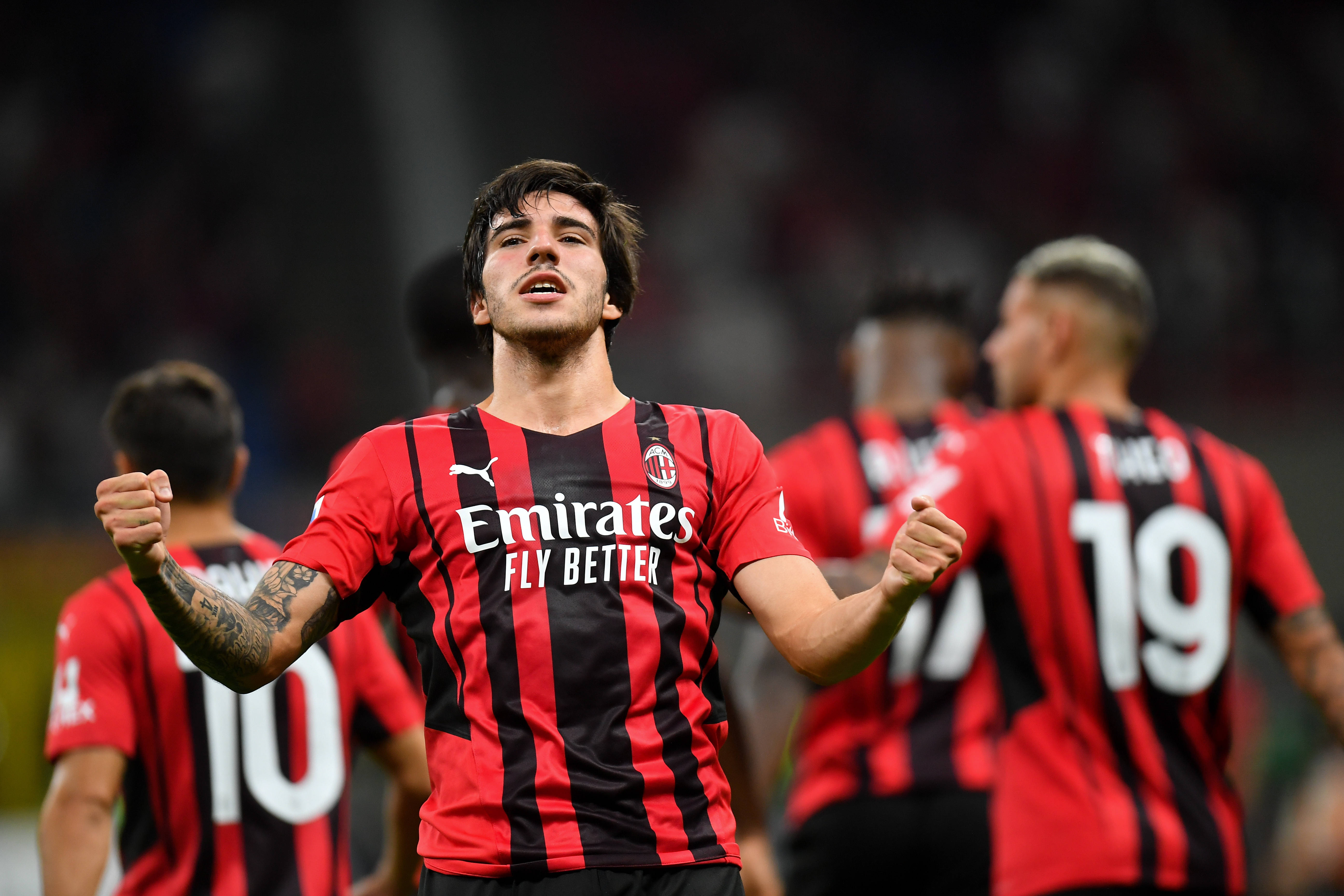 皇家马德里客场大胜,稳固领先优势的简单介绍 皇家马德里客场大胜,稳固领先优势的简单介绍