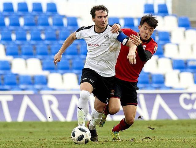 开云体育app-格拉纳达大战赫塔费，铁血坚守到底