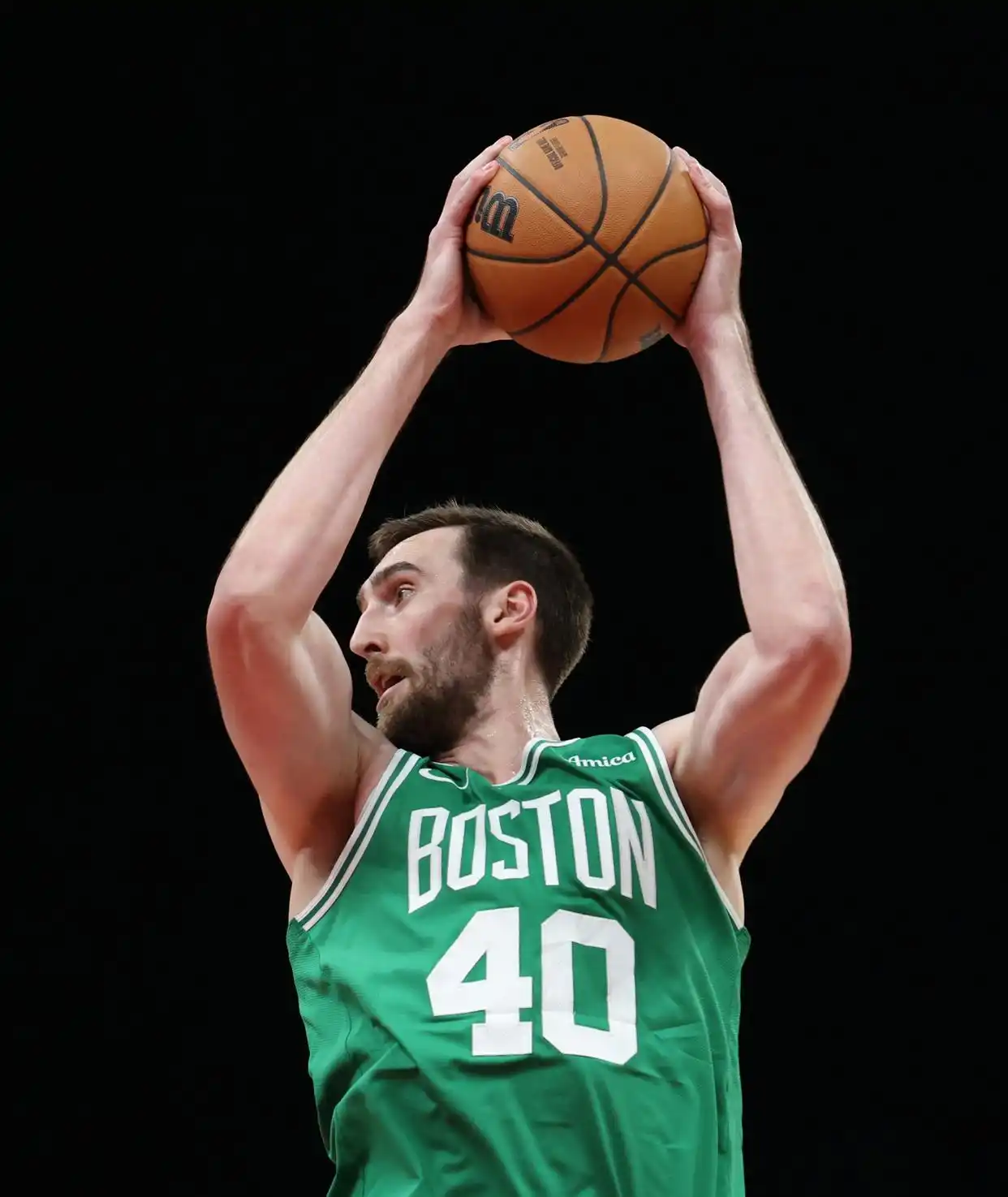 开云体育官方入口-马刺队老将经验丰富打出关键球